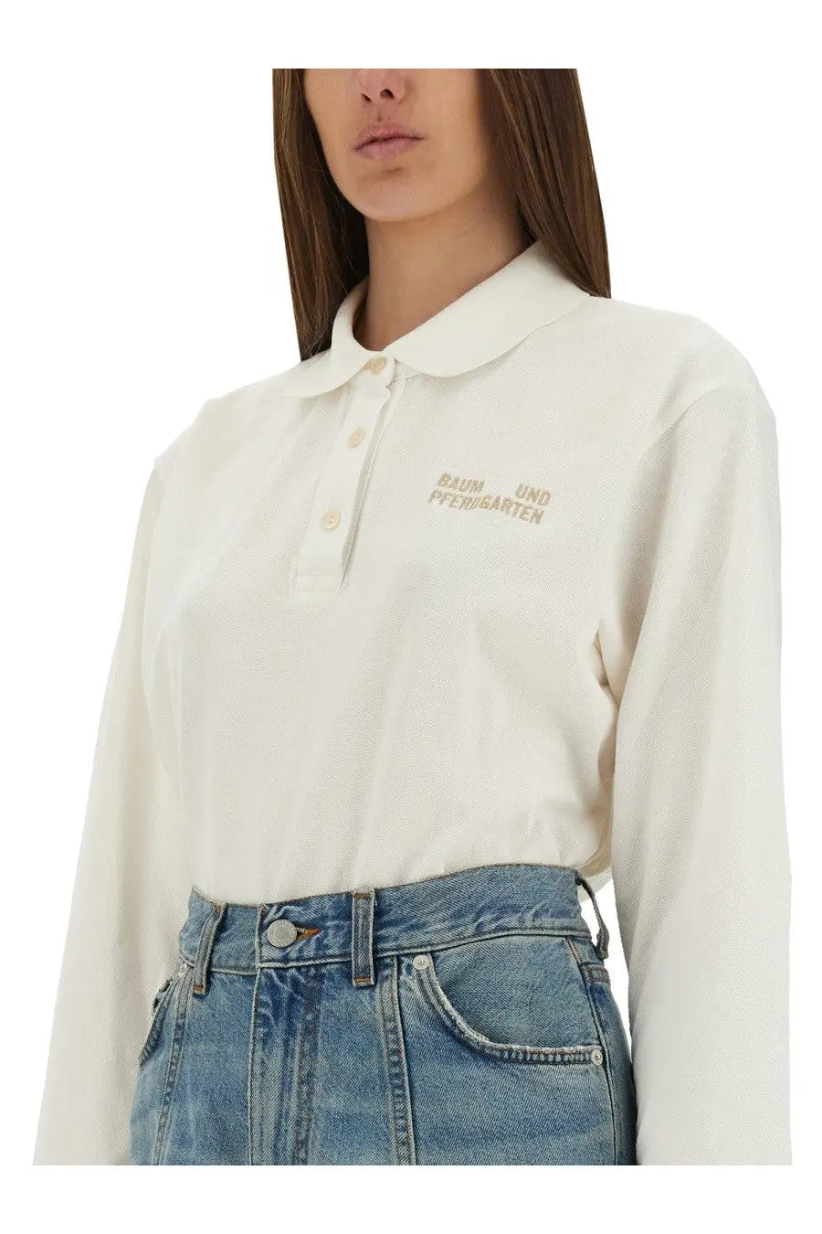Baum und Pferdgarten women’s polo jeanne white cream long-sleeved shirt with classic collar and embroidered chest text