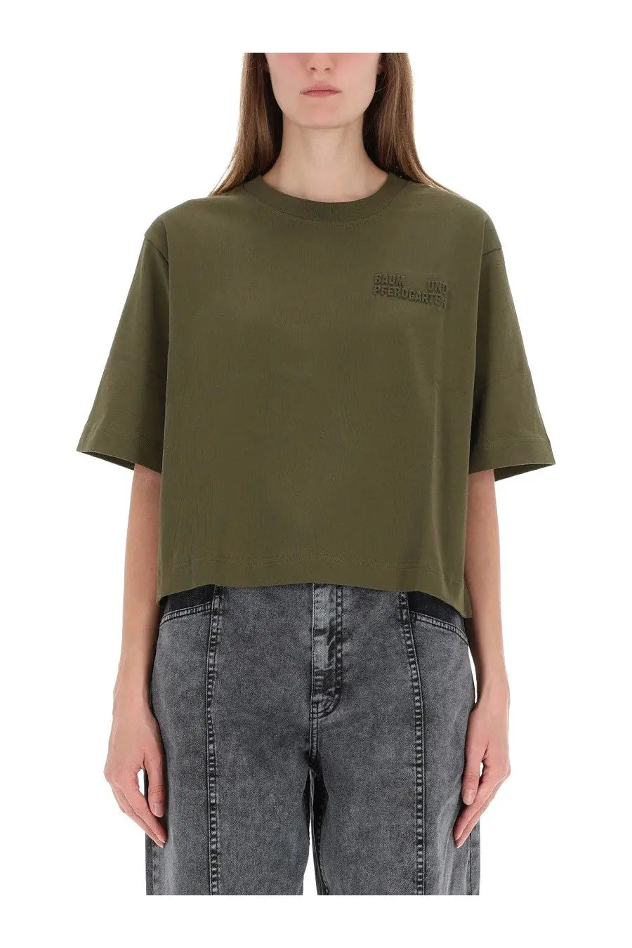 Baum und pferdgarten women’s olive green cropped t-shirt with subtle embroidered logo on the chest