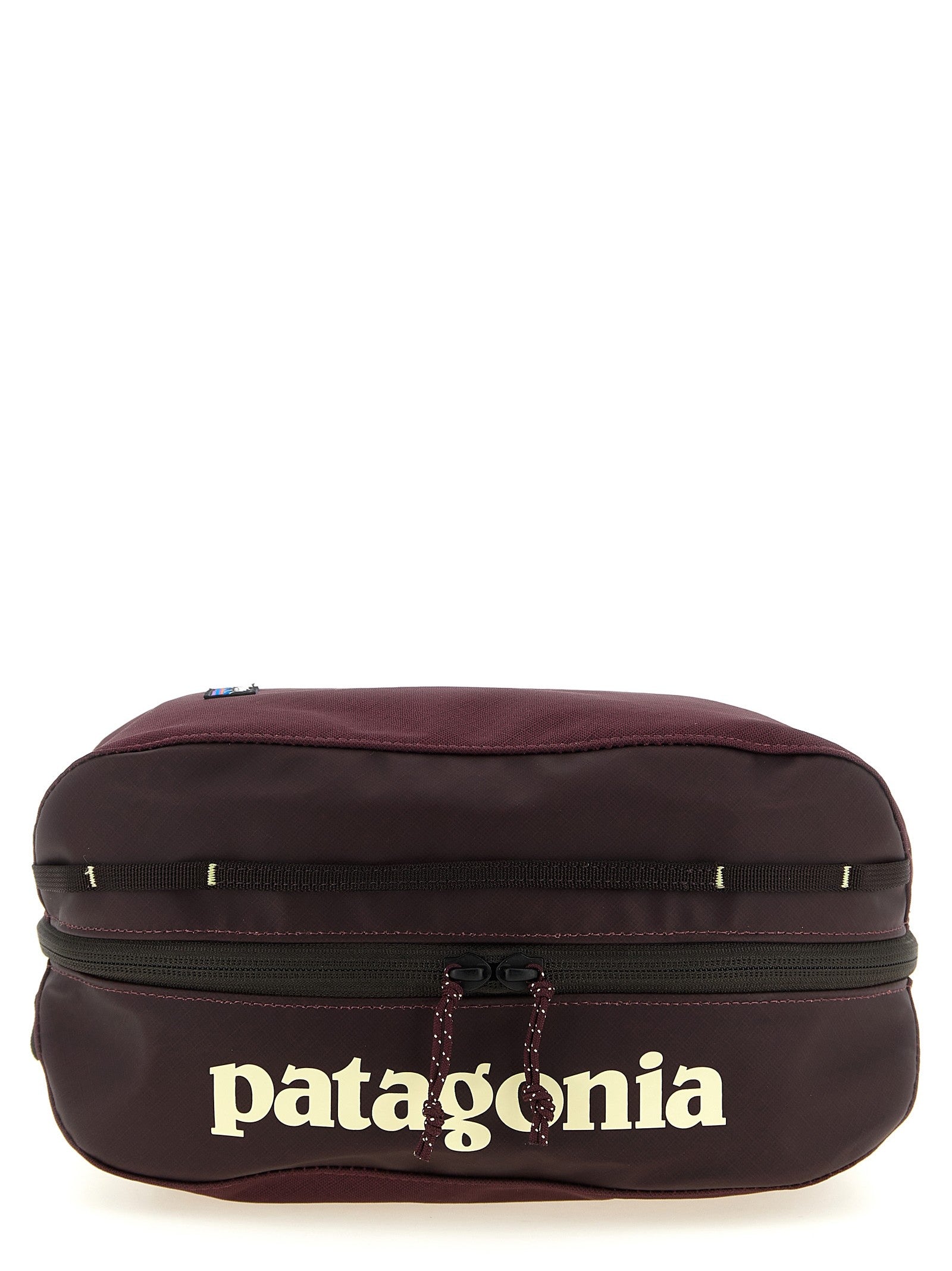 Patagonia Beauty Black Hole® Cube Red