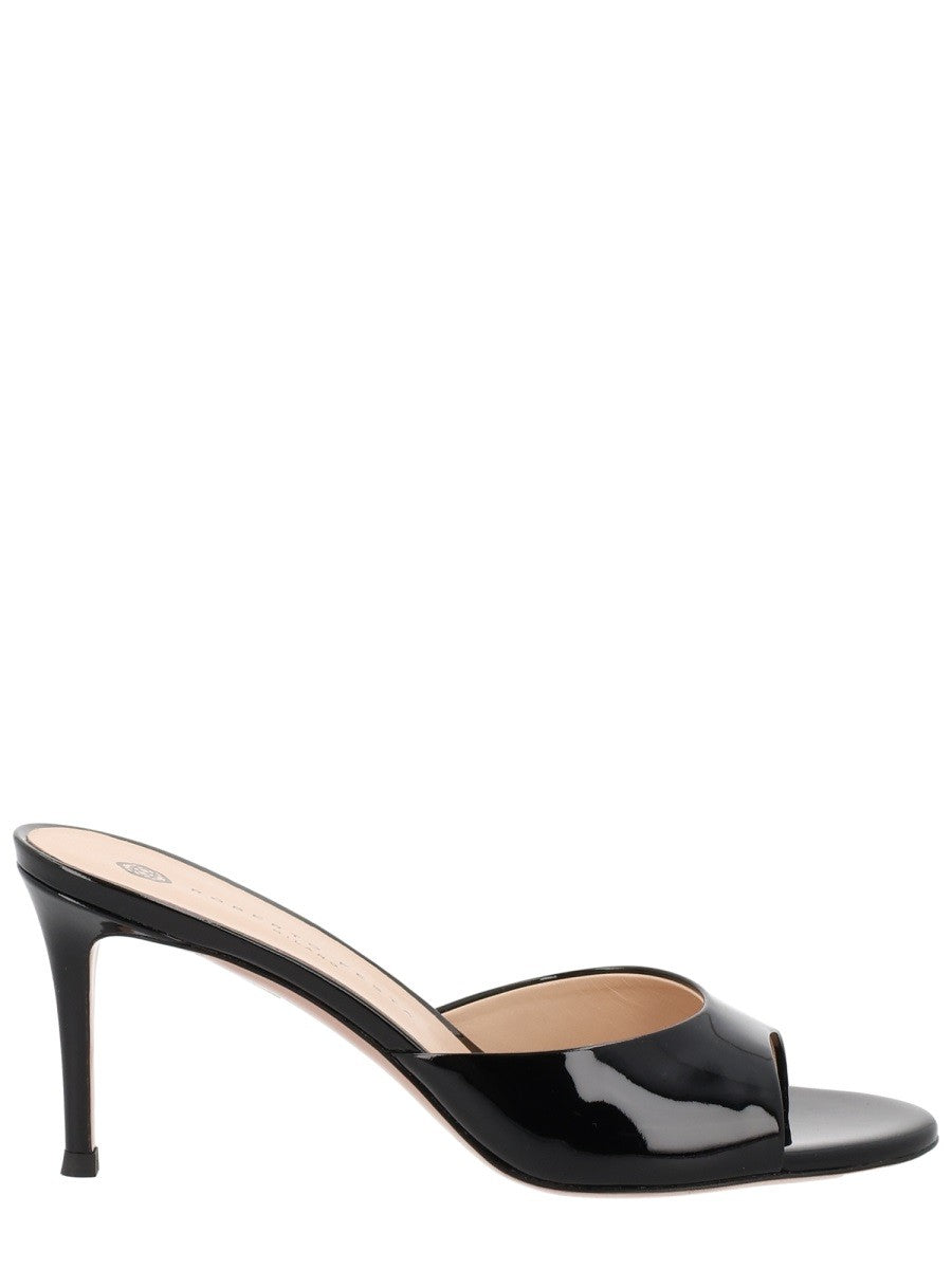 Roberto Festa Women's Boa Liz Écolleté Shoe Black