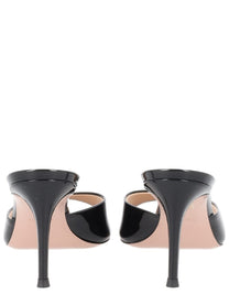 Roberto Festa Women's Boa Liz Décolleté Shoe Black