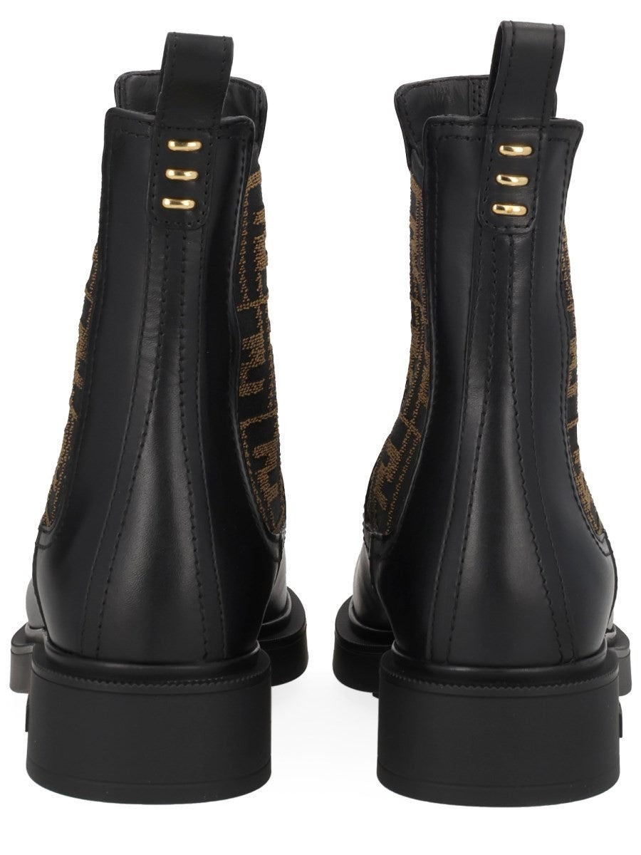 Fendi Women's Boot Thread Black
