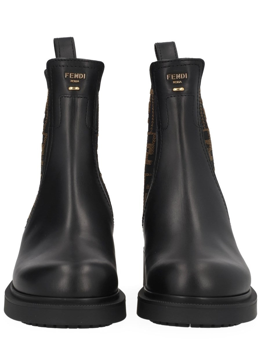 Fendi Women's Boot Thread Black