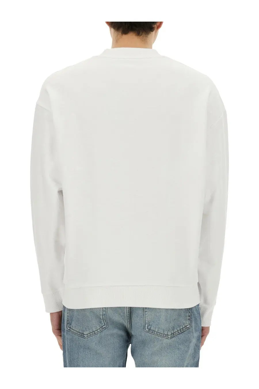 Boss men’s Niero white crewneck sweatshirt with long sleeves and ribbed cuffs made from soft fabric