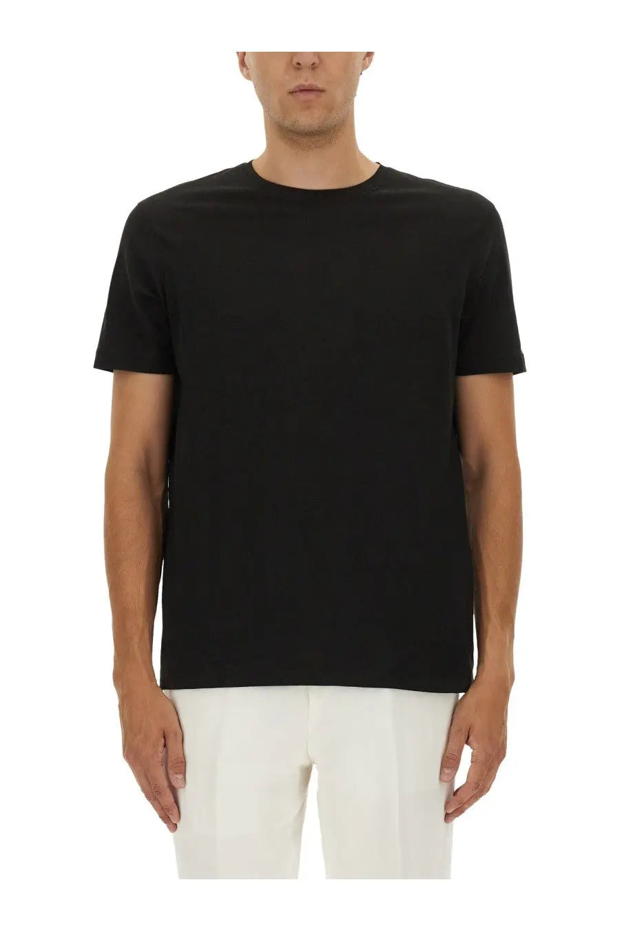 Boss men’s black short-sleeved crew neck shirt made of breathable cotton for casual and stylish wear