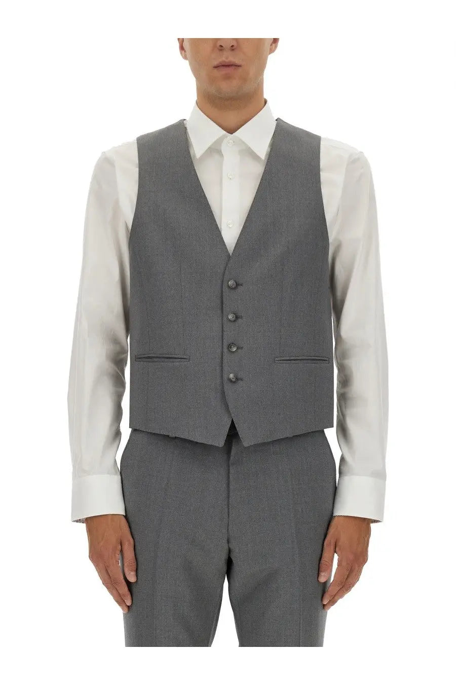 Boss men’s slim fit gray wool vest with five dark buttons and two flap pockets in textured fabric