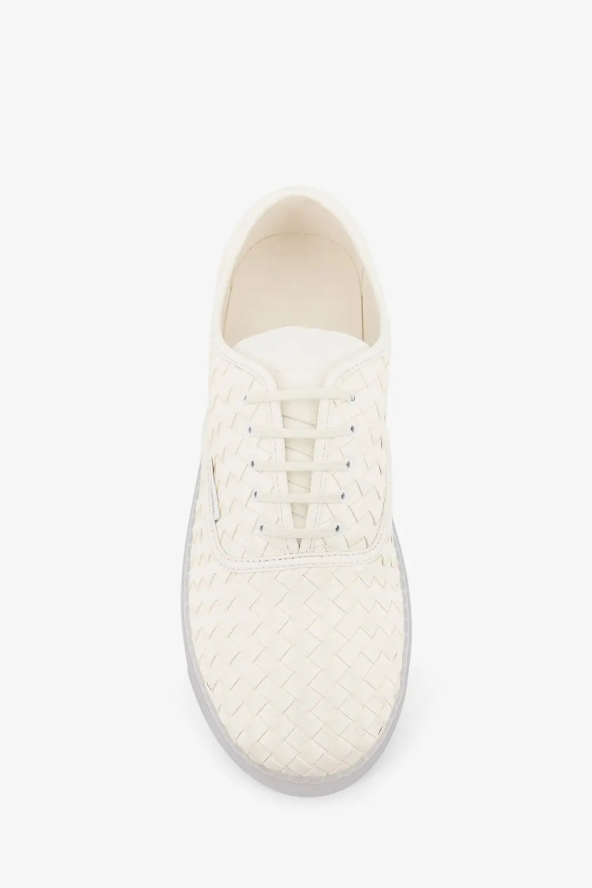 Bottega Veneta men’s Serena white woven leather lace-up sneaker with light gray rubber sole in alabaster color