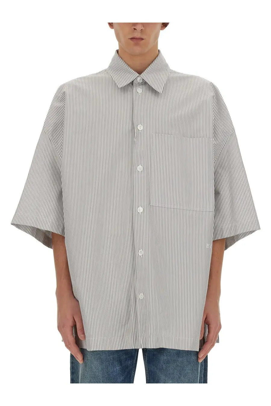 Bottega veneta men’s loose-fitting grey striped overshirt with fine vertical stripes and short sleeves