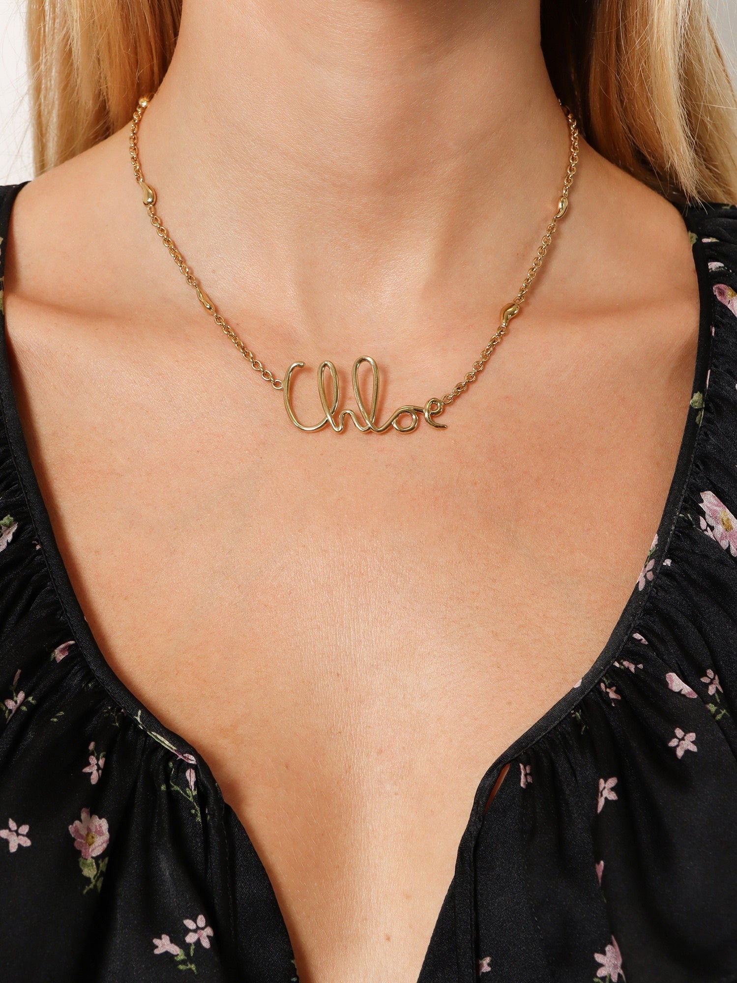 Chloé Women's Brass Necklace Gold