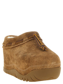 UGG Brown Bucked Sabots Brown