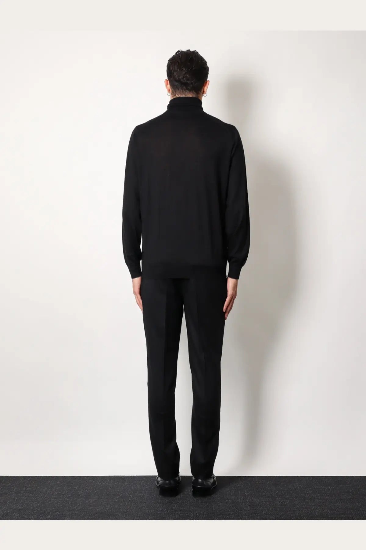 Brunello Cucinelli Men's Cashmere and Silk Turtleneck Black, view 4