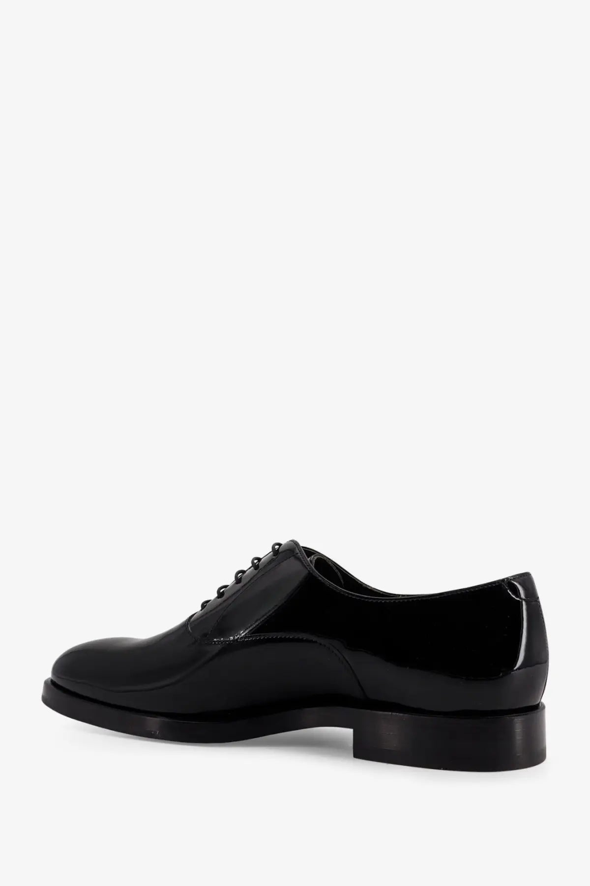 Brunello Cucinelli men’s black patent leather derby shoe with polished finish and classic lace-up design