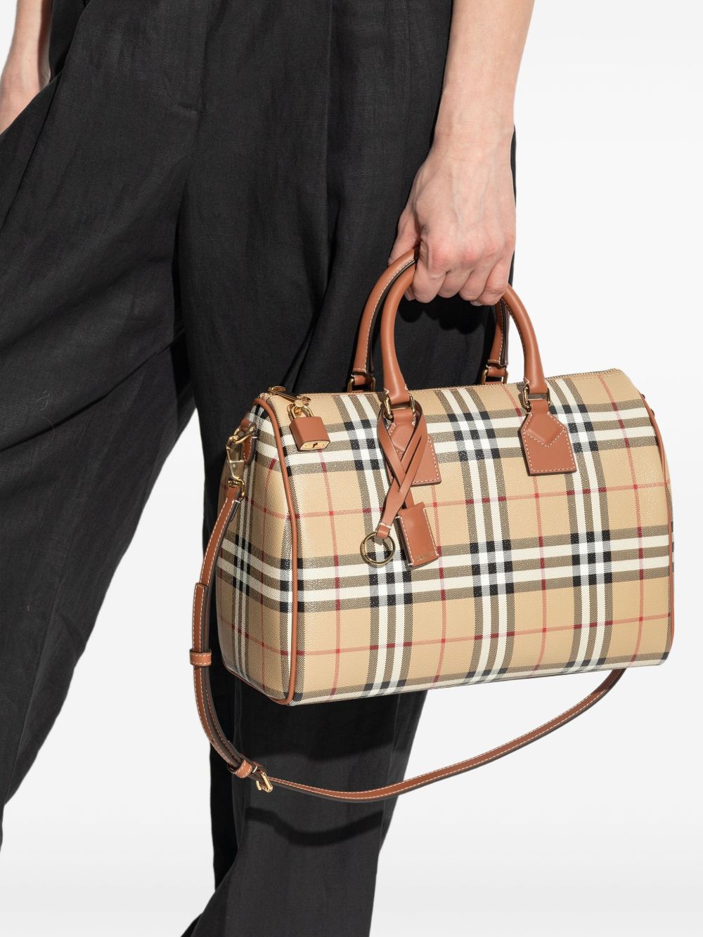Burberry - Burberry Bags.. Beige - Handbag