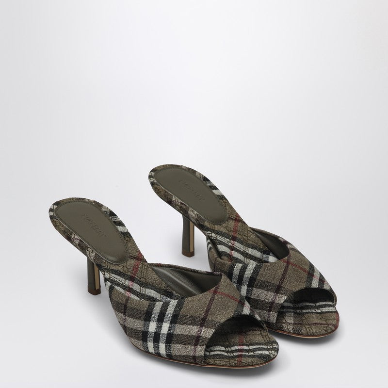 Burberry - Burberry Mews mule with Check pattern - Slippers &amp; Flip-flops