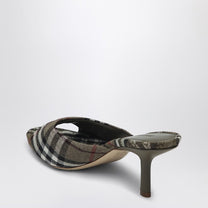 Burberry - Burberry Mews mule with Check pattern - Slippers &amp; Flip-flops