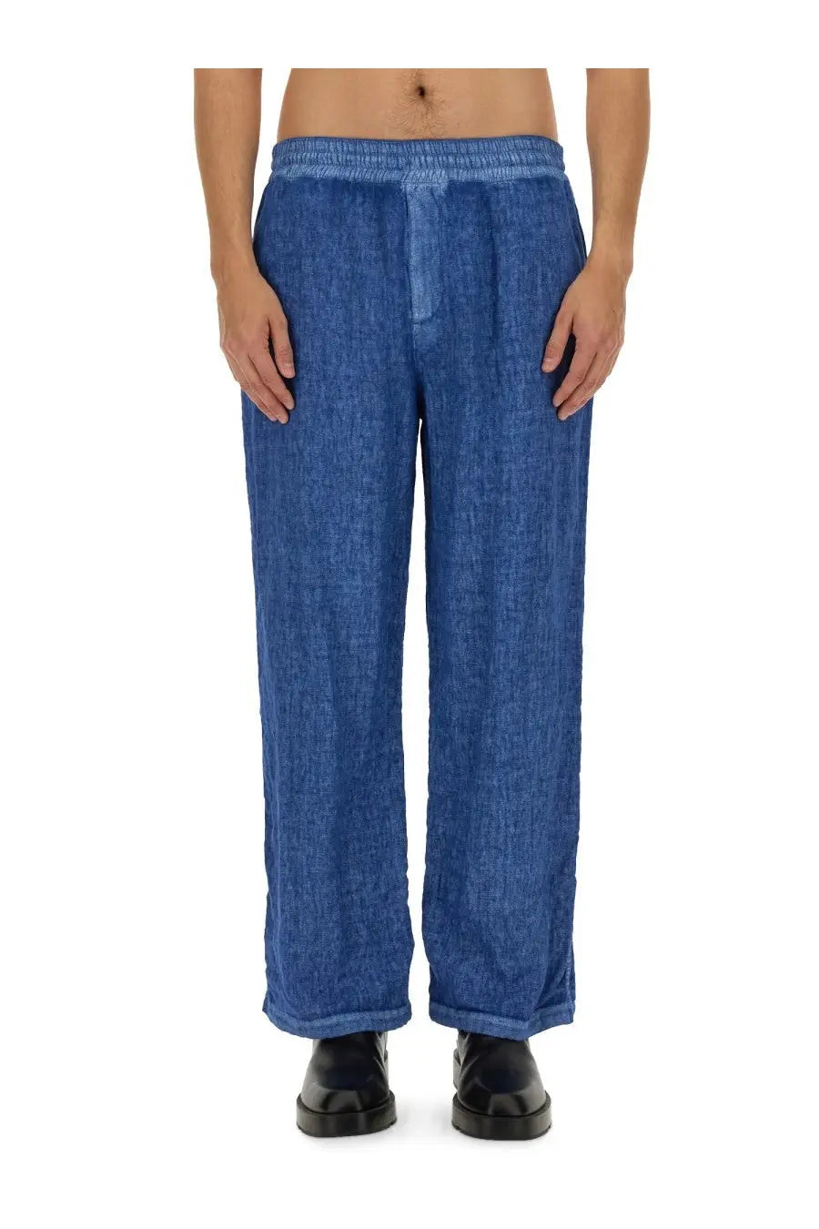 Burberry men’s blue linen pants with relaxed wide-leg cut and elastic waistband for comfortable wear