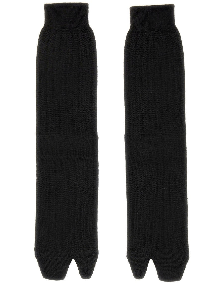 Maison Margiela Men's Calzini Tabi Black