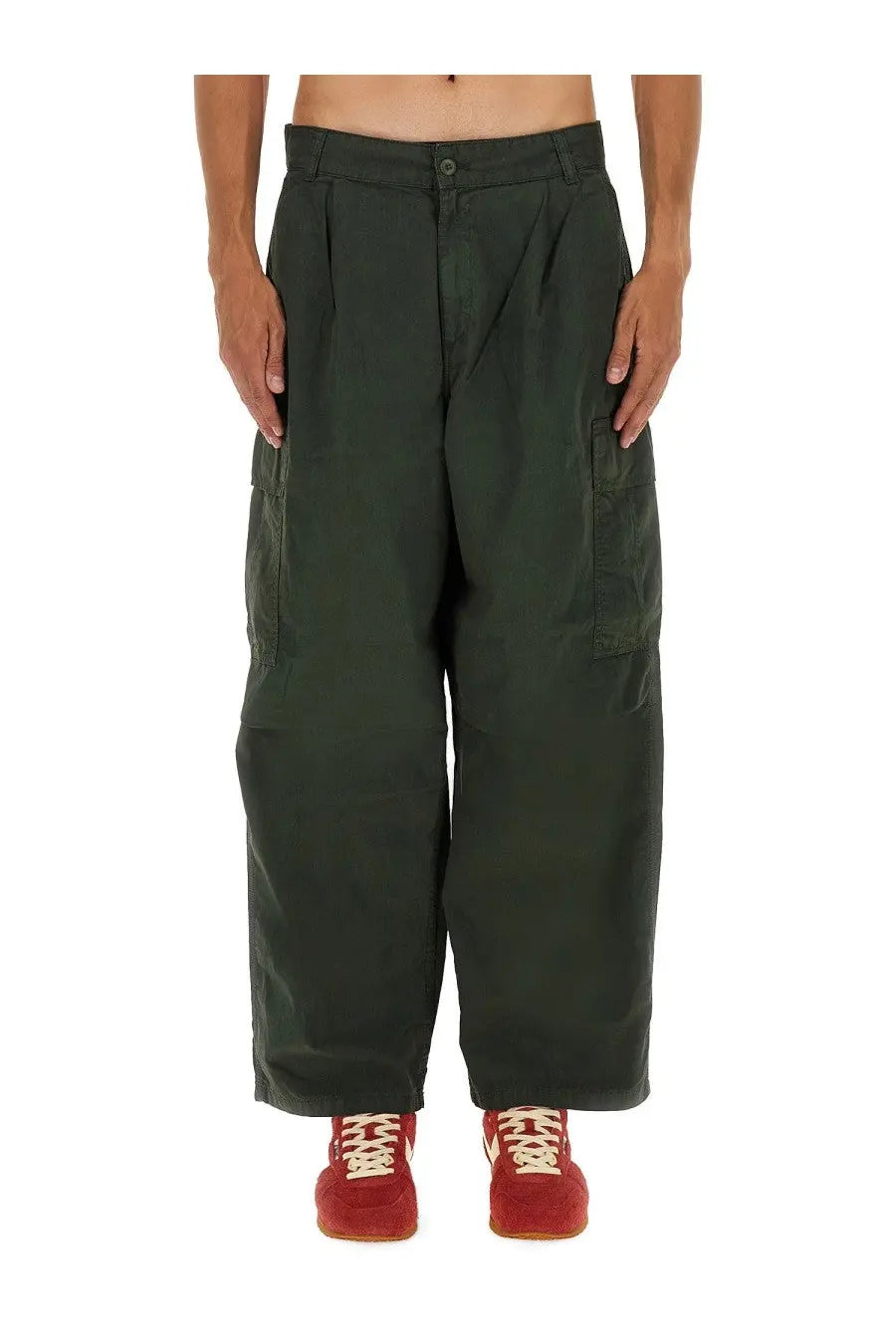 Carhartt wip men’s cargo pants in cole green dark olive with wide legs and multiple functional pockets