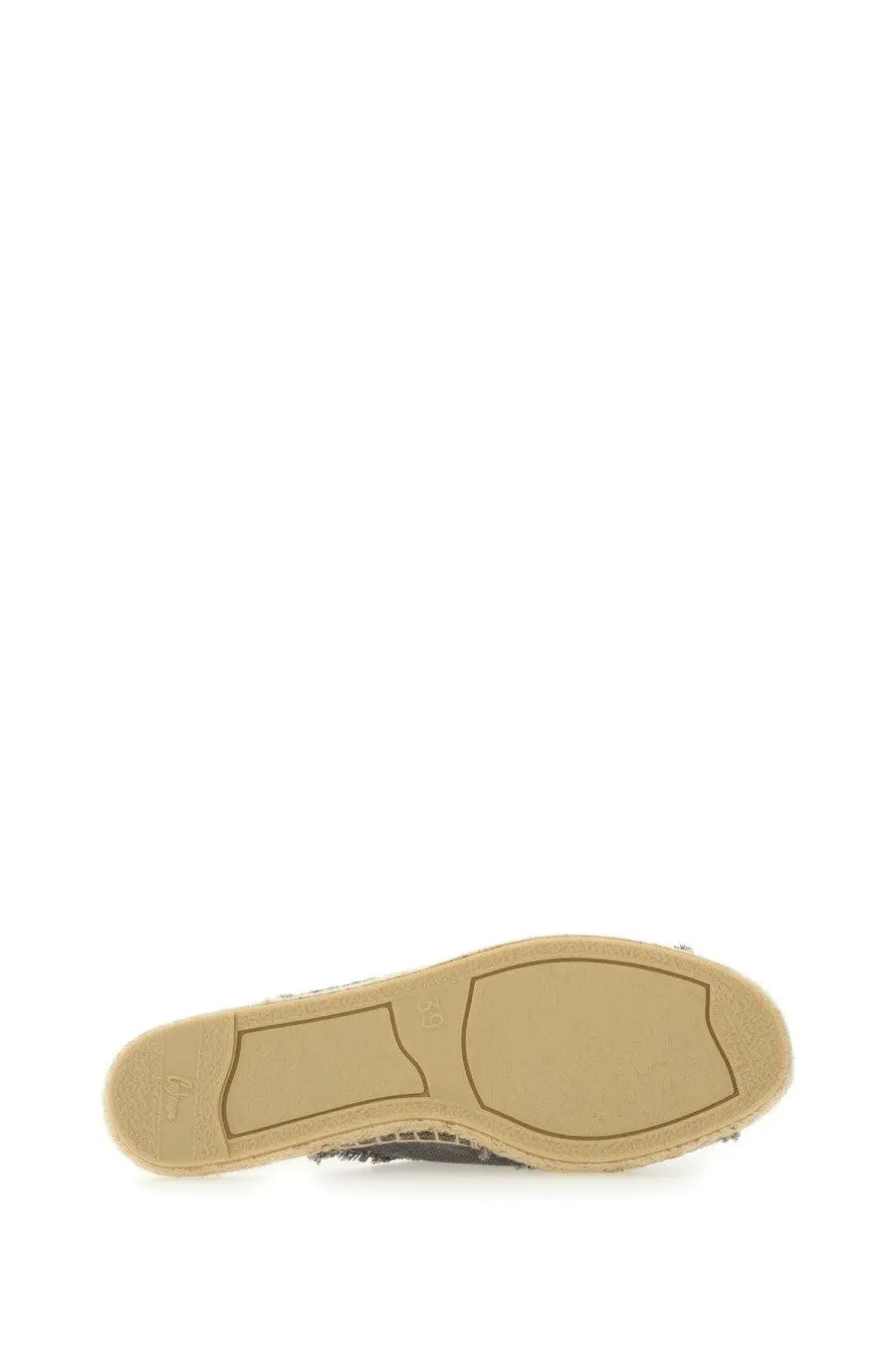Beige rubber sole with stitched edges and molded footbed design on castañer women’s sandal palmera grey
