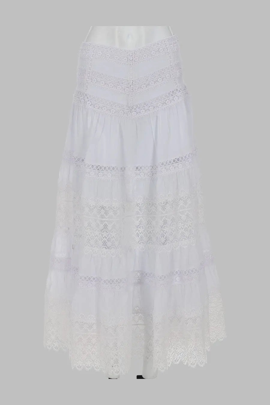 Charo Ruiz women’s gonna lunga serza white flowing tiered skirt with delicate lace trim on each layer