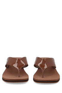 Chloé women’s sandalo con zeppa swimming cool brown brown patent leather thong sandals with black rubber soles