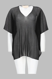 Circus Hotel women’s maglia black pleated mesh top with white v-neckline in a stylish lightweight fabric