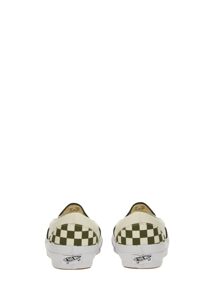 Vans Unisex Classic Slip on Sneaker Green