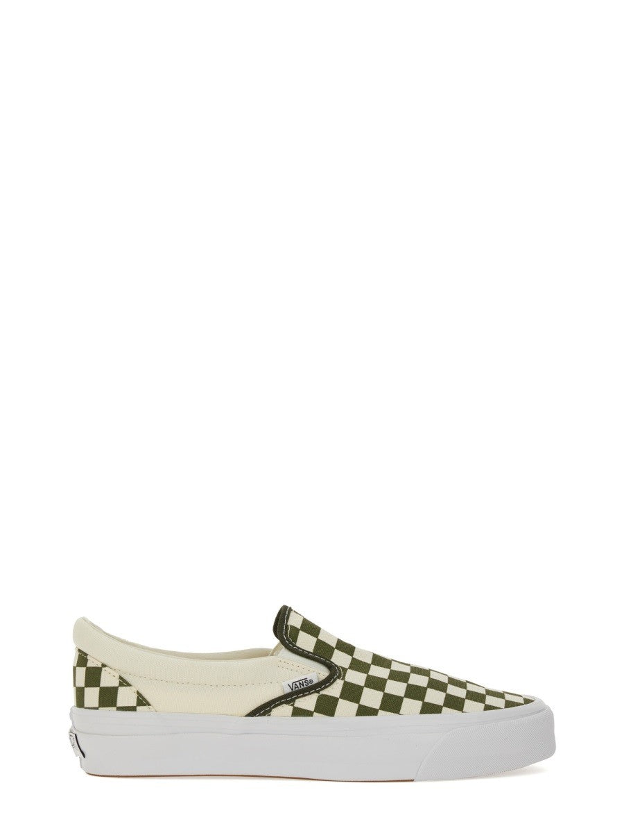 Vans Unisex Classic Slip on Sneaker Green