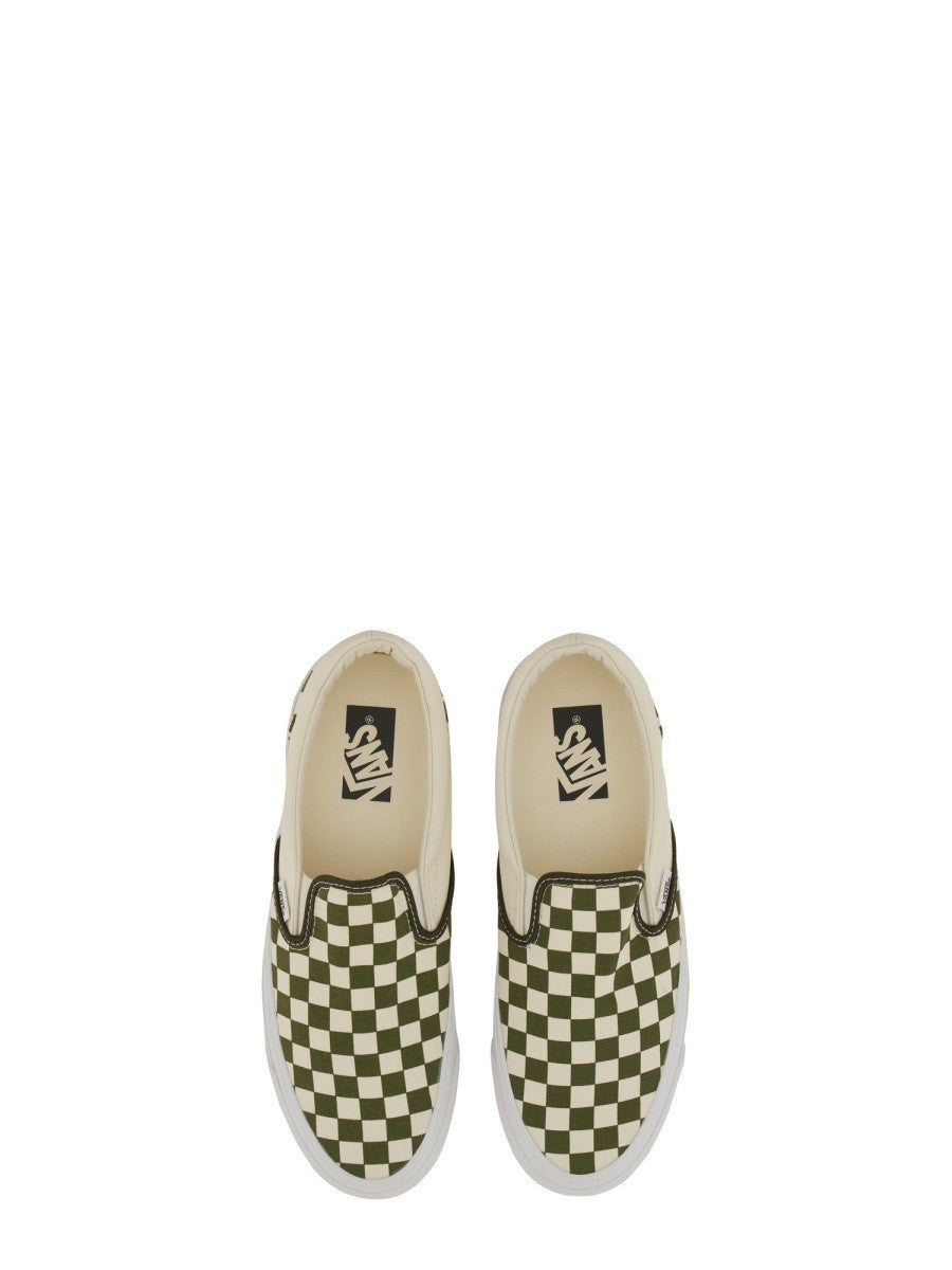 Vans Unisex Classic Slip on Sneaker Green