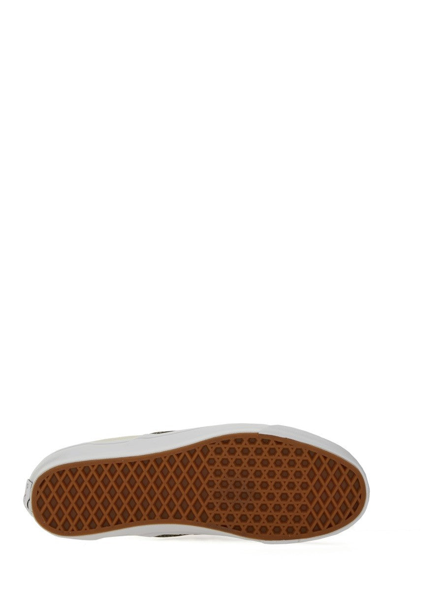 Vans Unisex Classic Slip on Sneaker Green