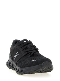 ON Cloud Sneakers Black