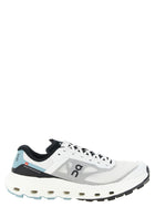 ON Cloudvista Sneakers Blue