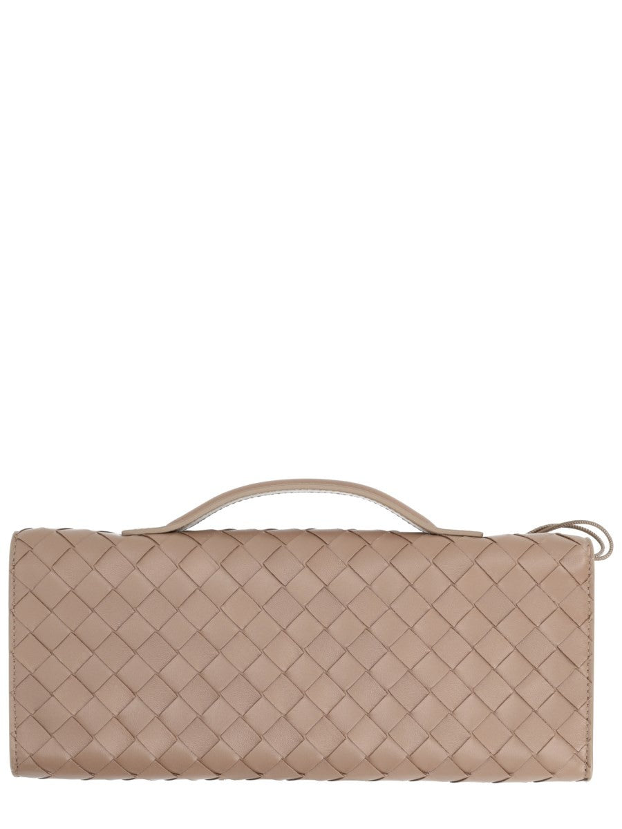Bottega Veneta Women's Clutch Andiamo Beige