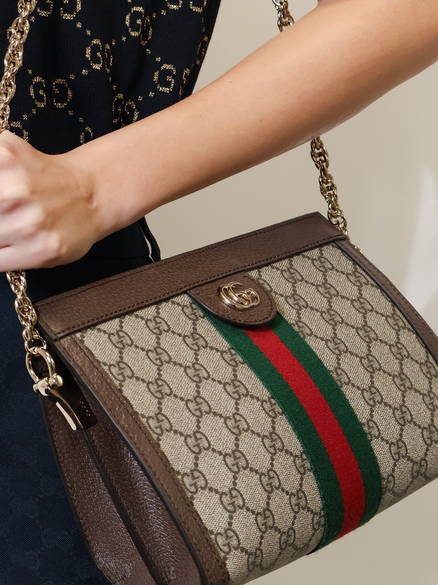 Gucci Women's Coated Canvas Ophidia Shoulder Bag Brown