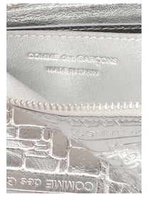 COMME DES GARÇONS WALLET - COMME DES GARÇONS WALLET - ’Embossed Logotype’ wallet - Men’s Accessories