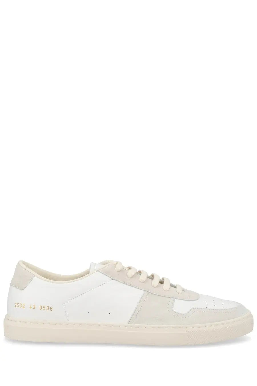 Common projects men’s sneaker bball white low-top sneaker with white and beige suede leather and gold branding on heel back side