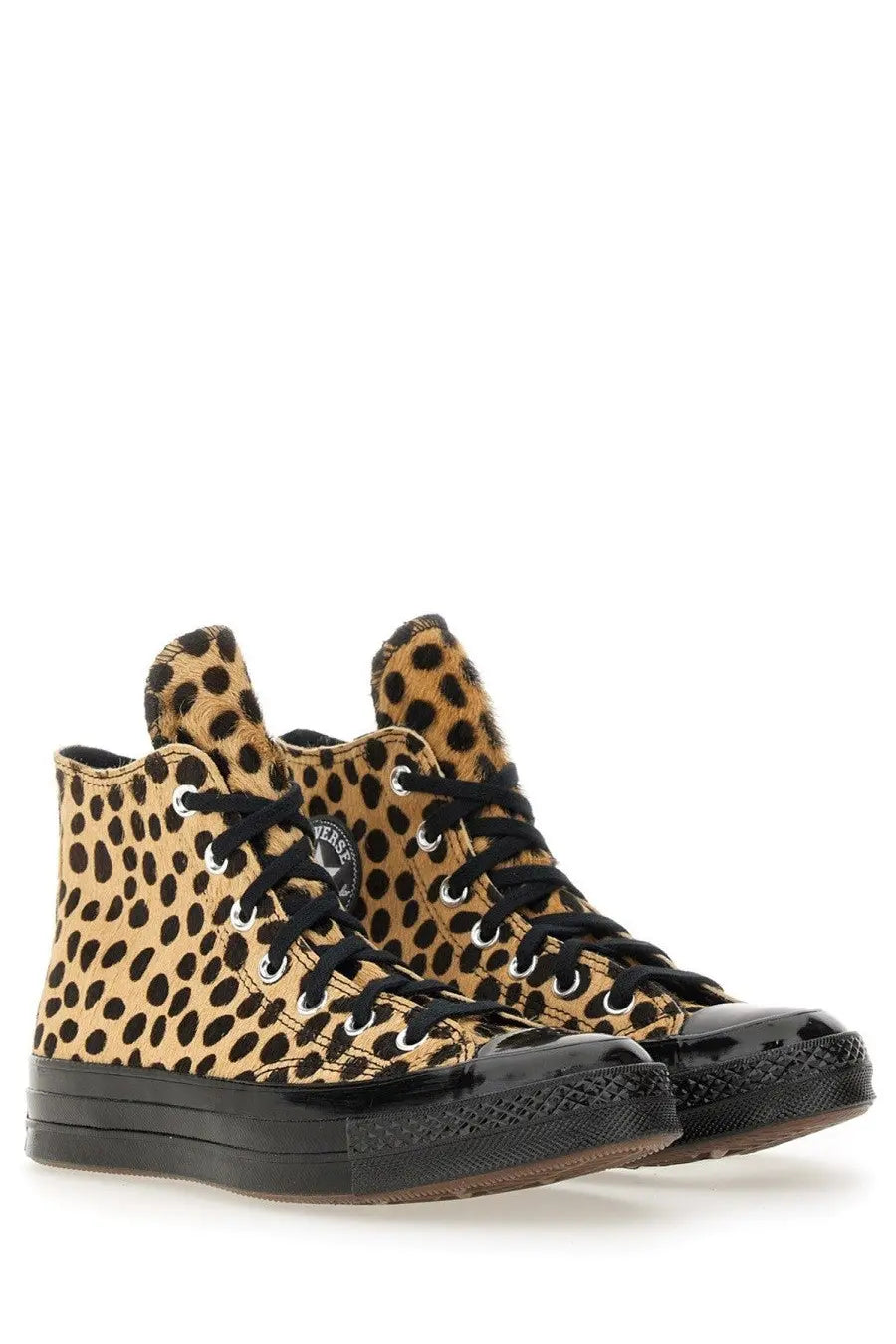 Converse unisex chuck hi sneaker in leopard print with black laces and glossy black rubber toe cap