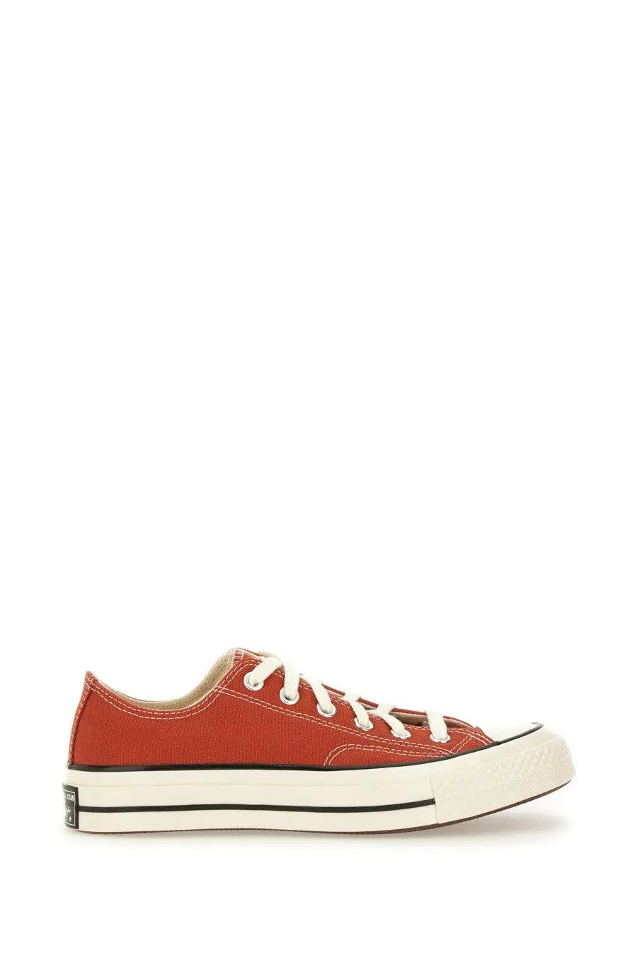 Converse Unisex Chuck OX Sneaker Red