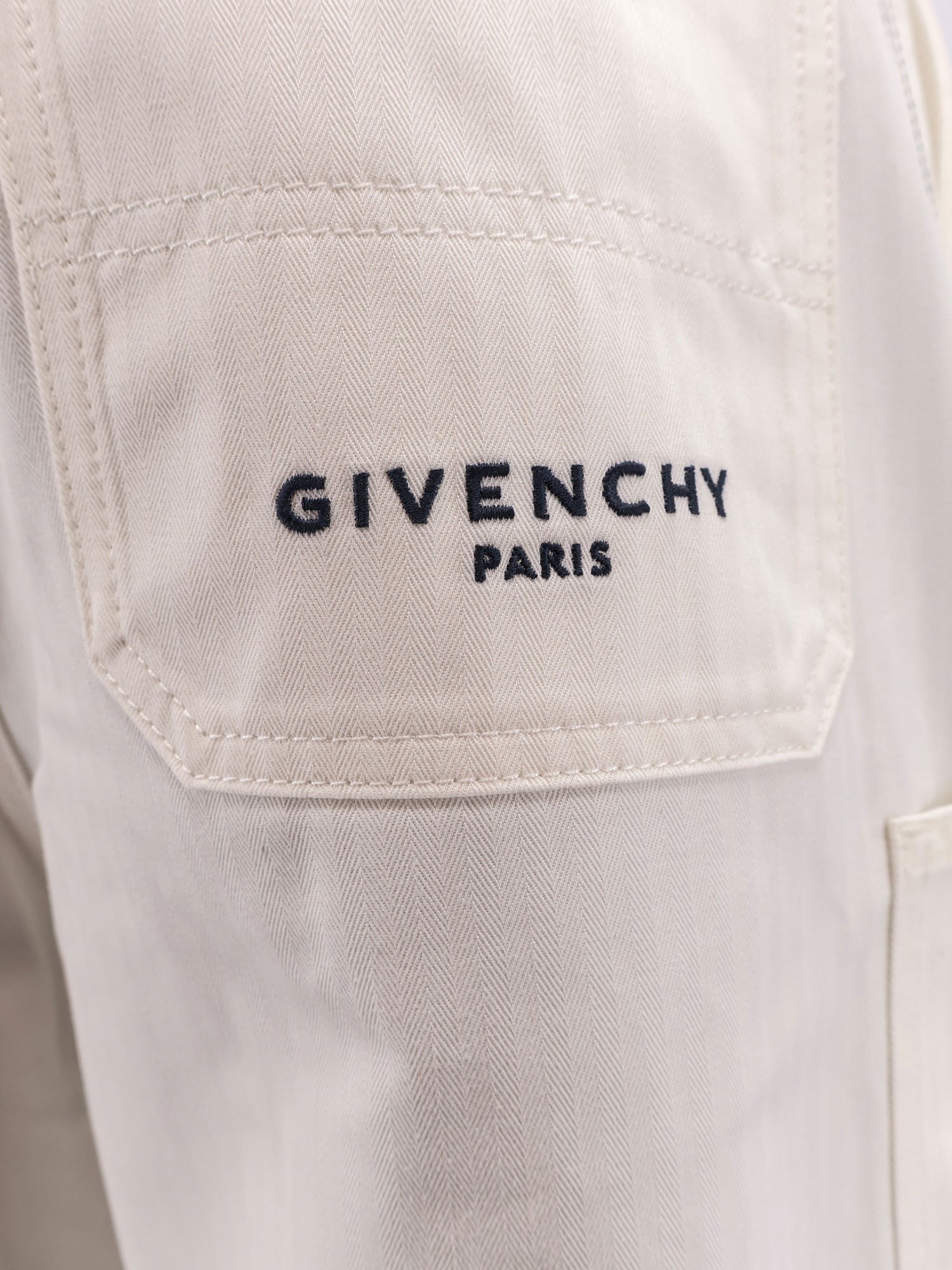 Givenchy Men's Cotton Bermuda Shorts White Givenchy