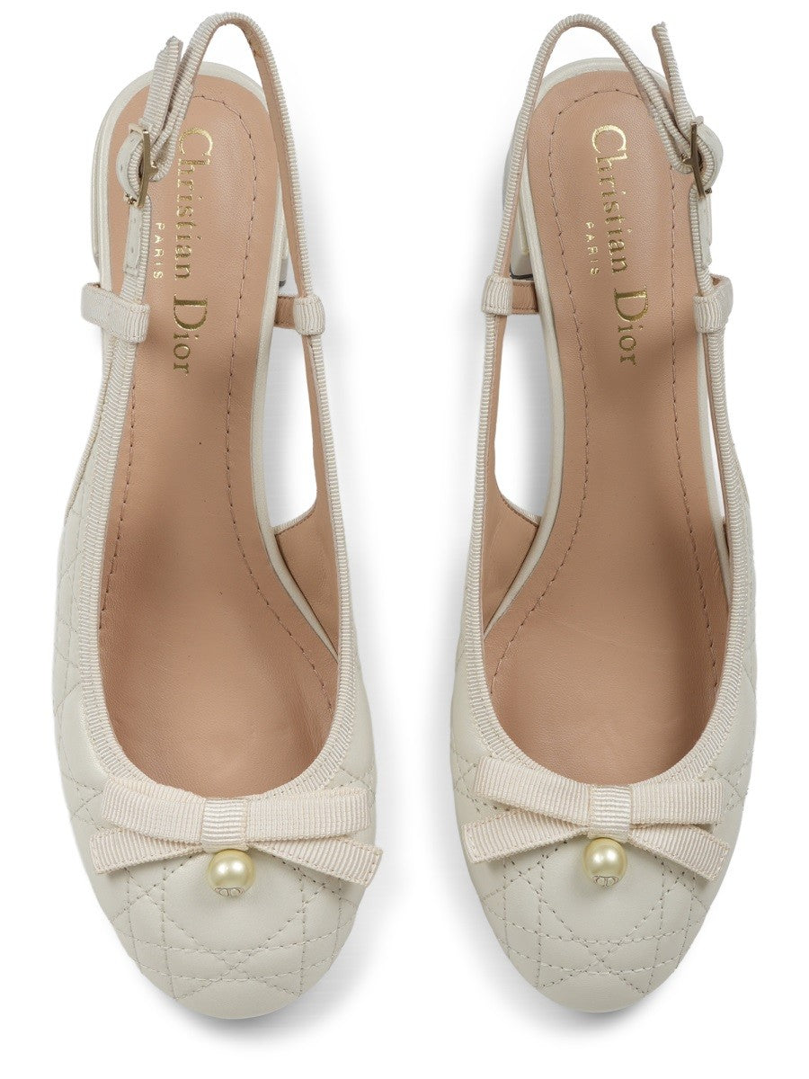 Dior Women's Décolleté Ballet in Pelle White