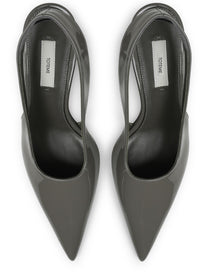 Toteme Women's Décolleté in Pelle Grey