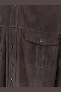 Dfour men’s suede shirt piombo in dark brown with silver button closures and stitched pocket details