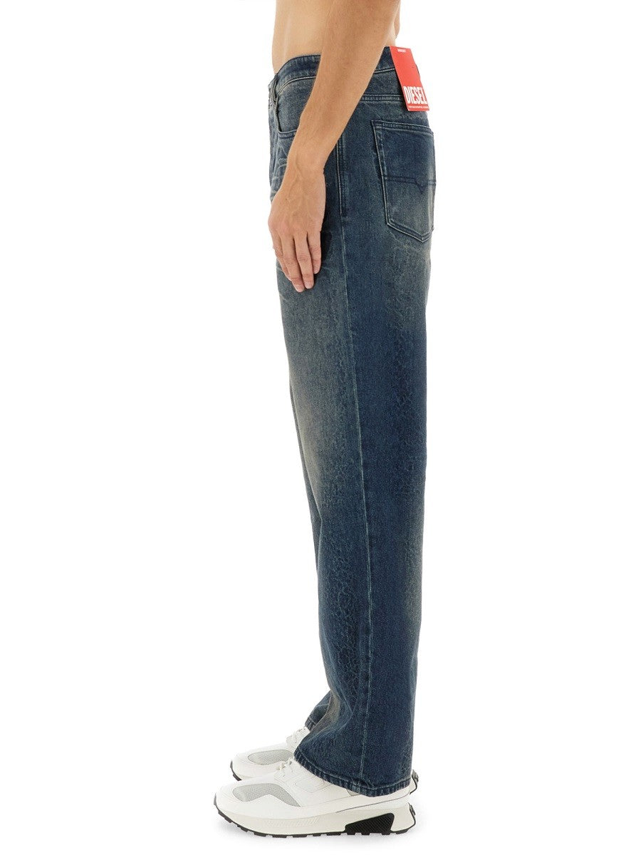 Diesel - ’2001 D Macro Fsg1’’ Jeans - Home-&gt;Man-&gt;Clothing-&gt;Jeans