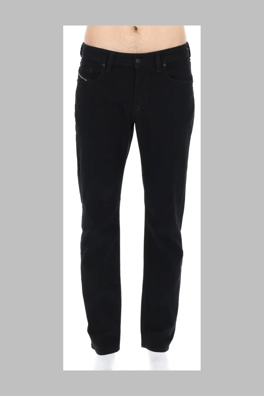 Diesel men’s slim fit black jeans larkee beex with classic five-pocket design and durable denim material