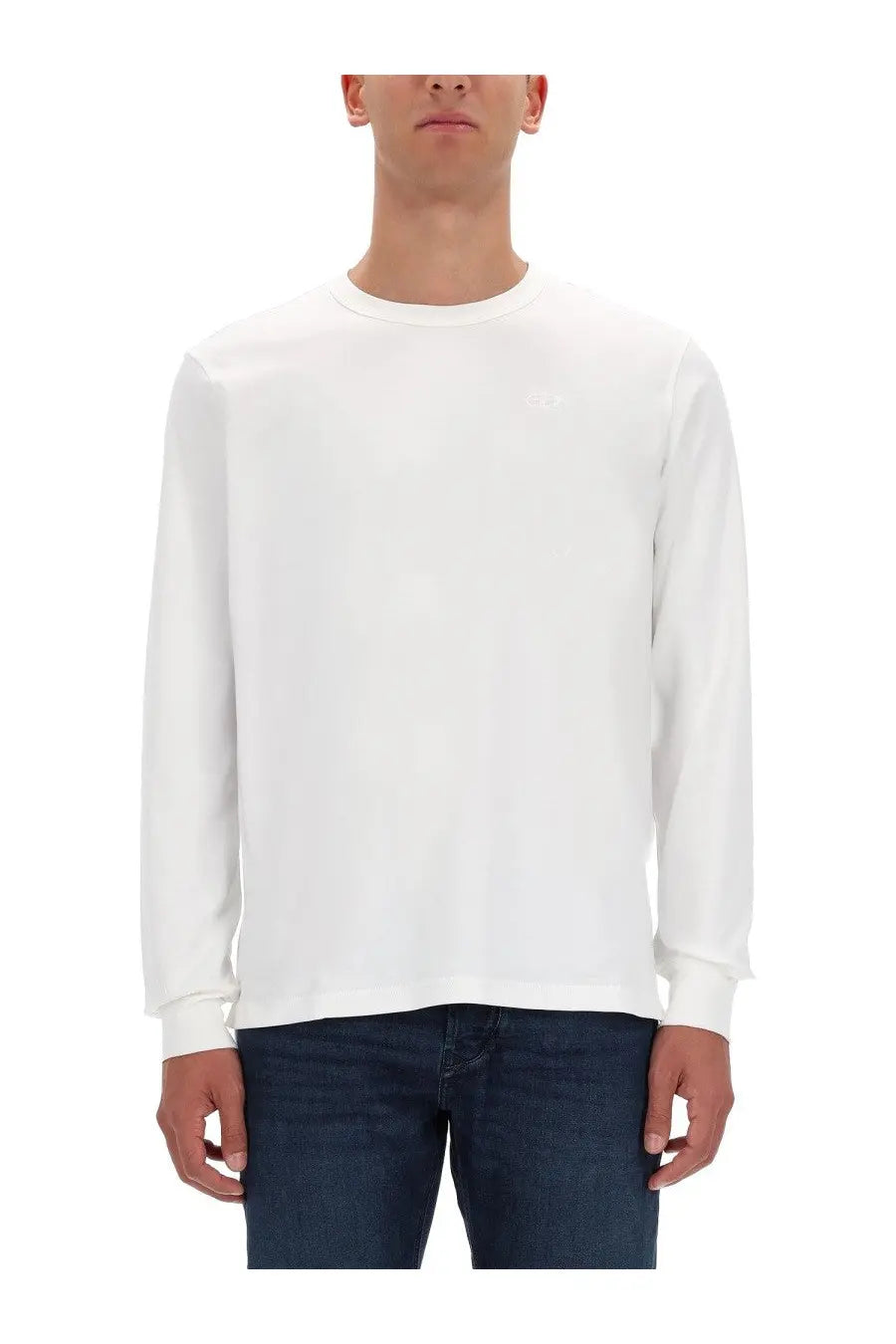 Diesel men’s white long-sleeved crew neck shirt made of soft cotton fabric for comfortable wear
