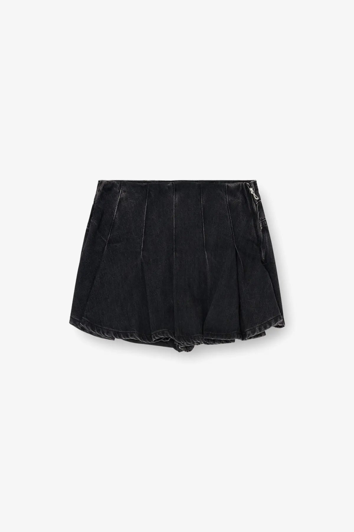 Diesel women’s de rox black pleated mini skirt with faux leather finish and frayed hem