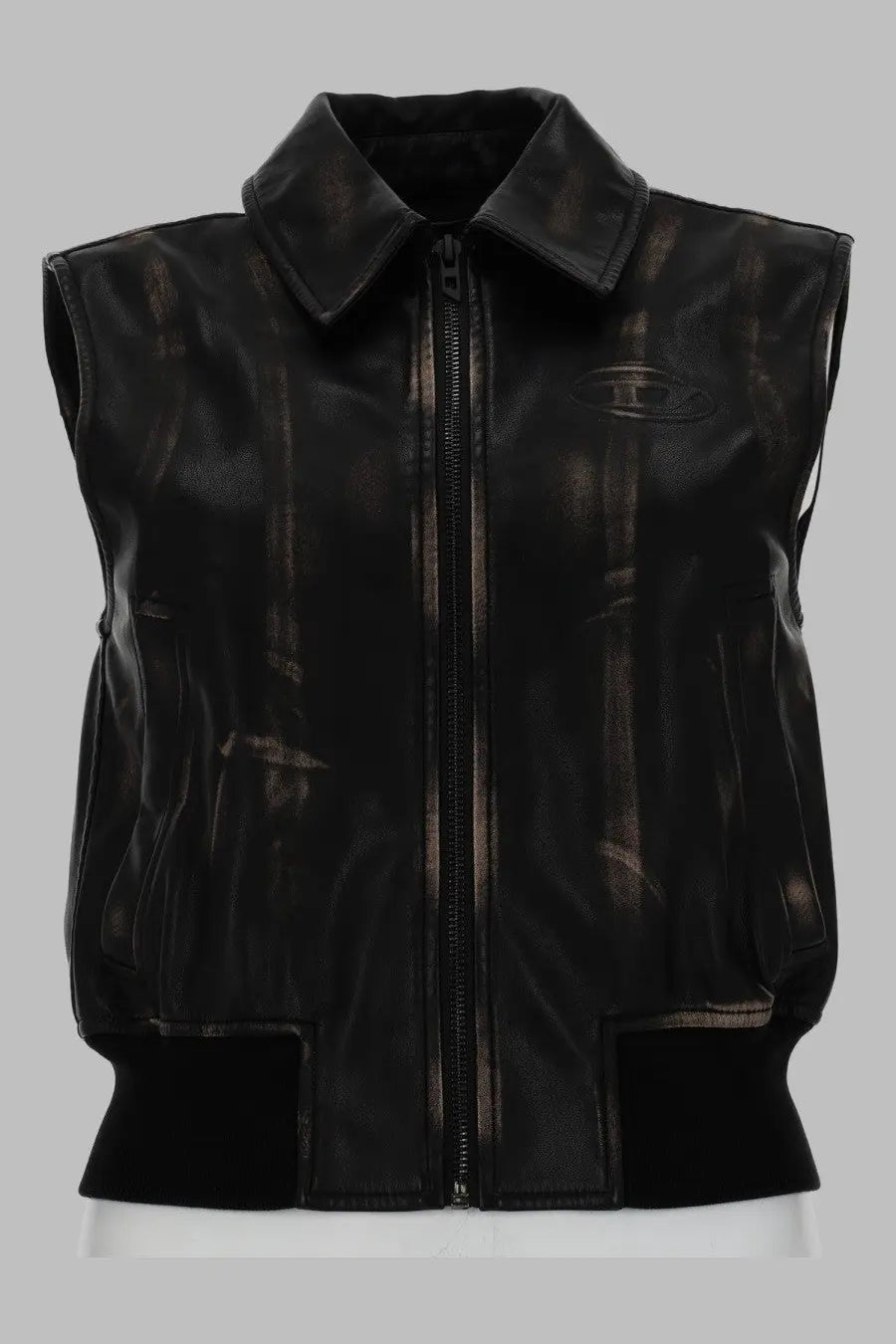 Diesel women’s gilet bomber in black leather with subtle distressed texture and small embroidered logo on chest