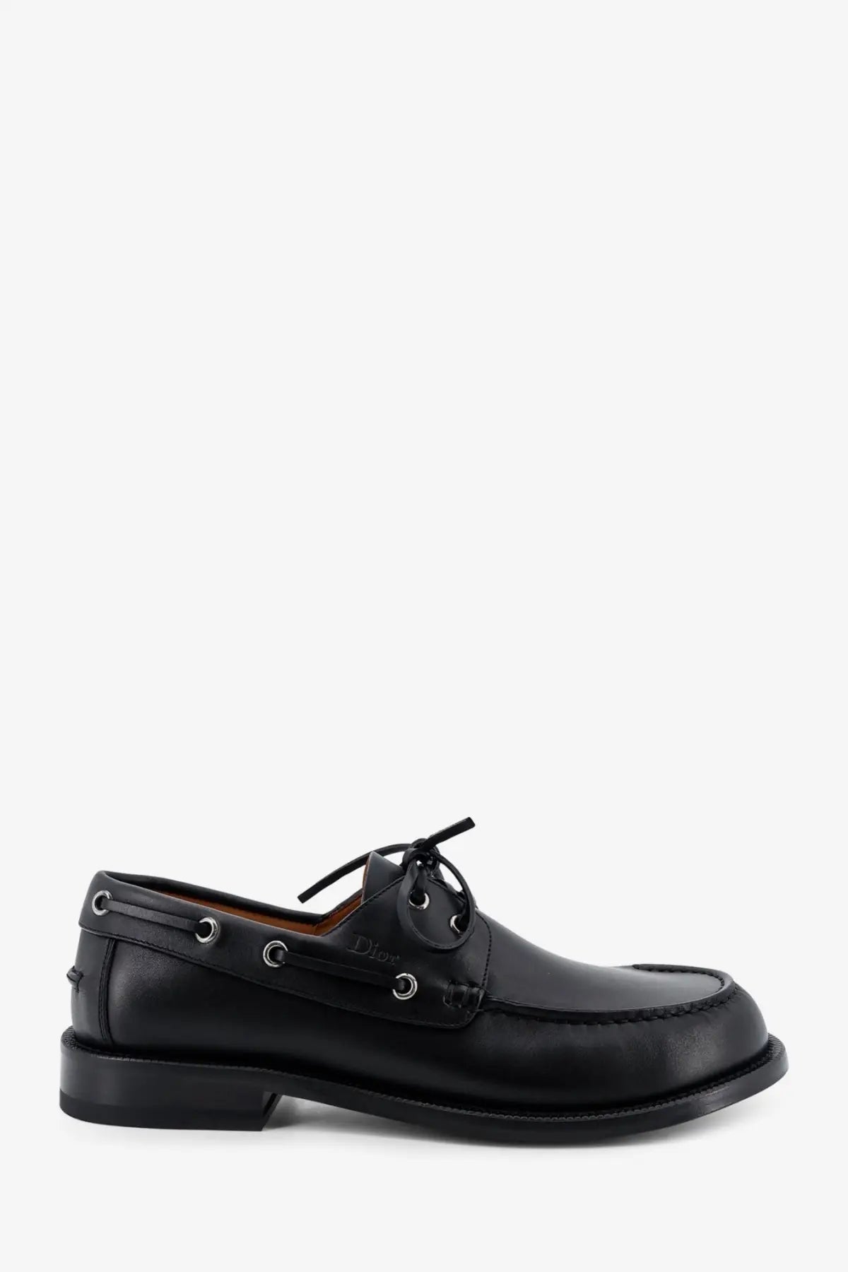 Black leather Dior men’s Archie boat shoe with silver eyelets and classic lace-up design