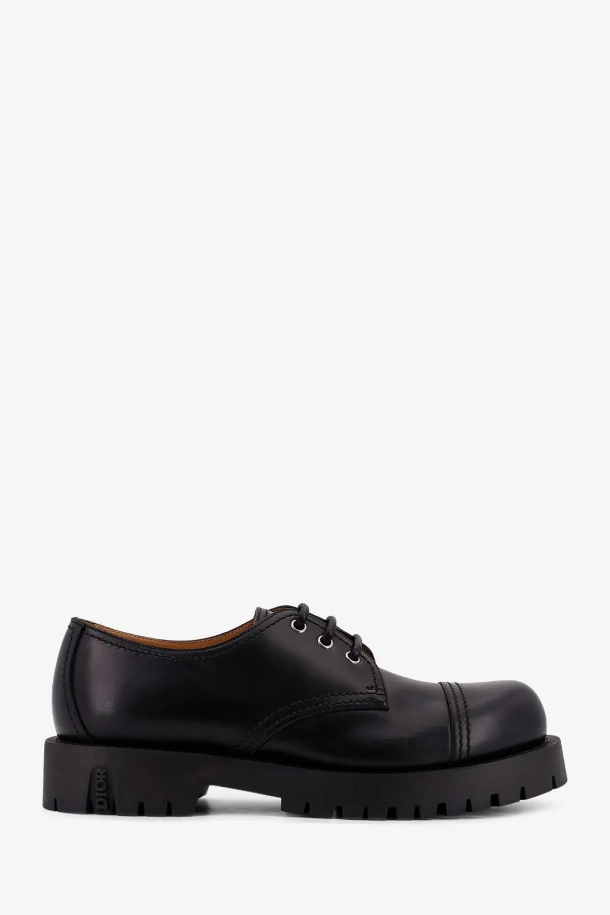 Black leather dior men’s dh dexpiii lace up derby shoe with chunky rubber sole and silver eyelets