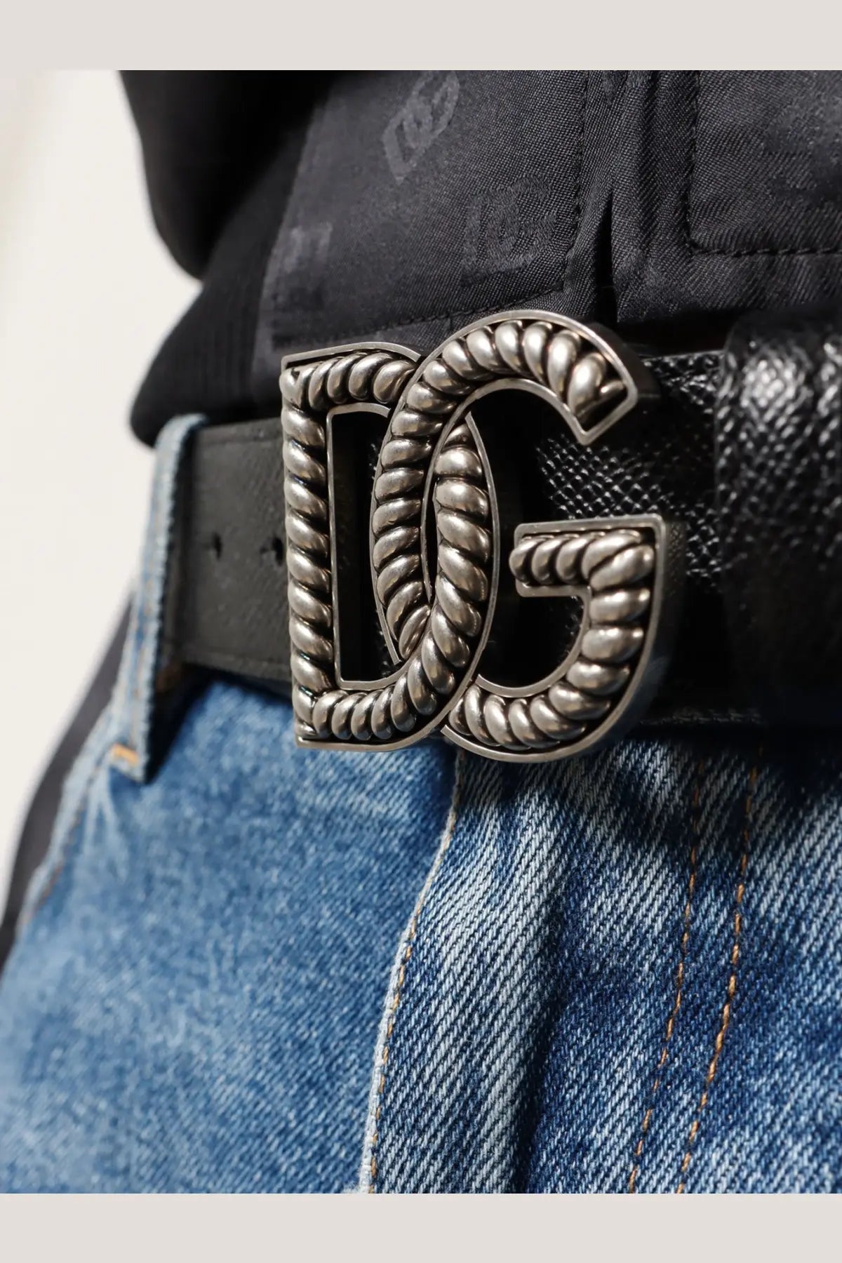 Dolce &amp; Gabbana men’s black leather belt with silver-toned twisted rope dg logo buckle